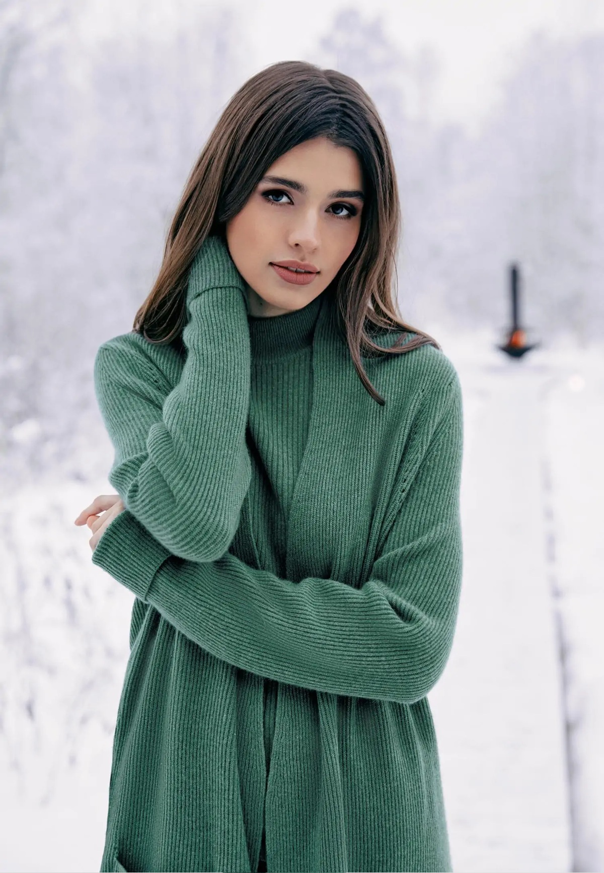 Elegant Contour zelený 4
